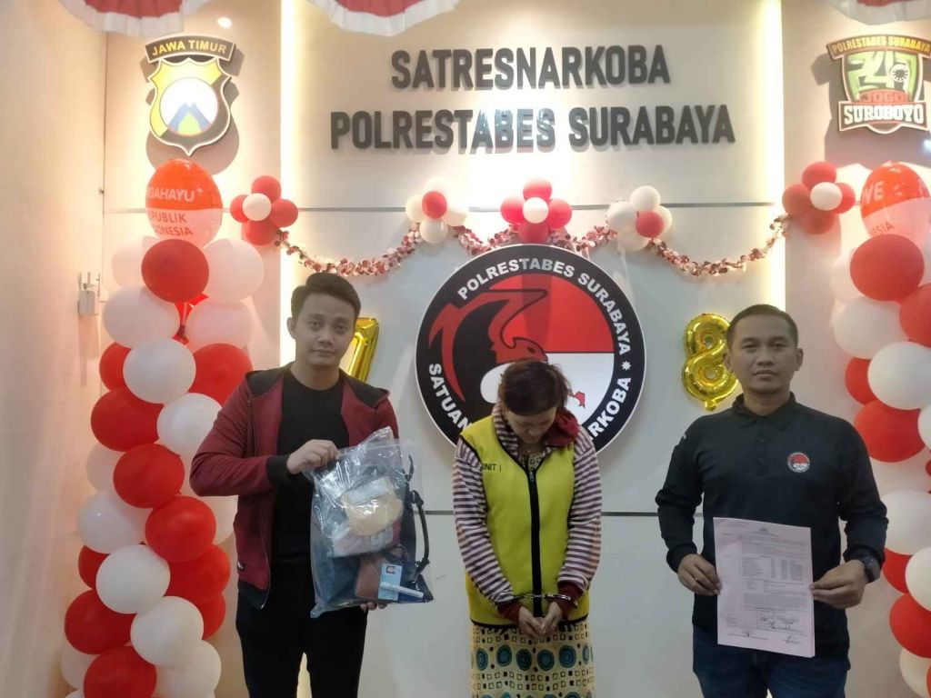 Butuh Biaya Sekolah 5 Anaknya, Emak-emak di Surabaya Jadi Kurir dan Pengedar Sabu