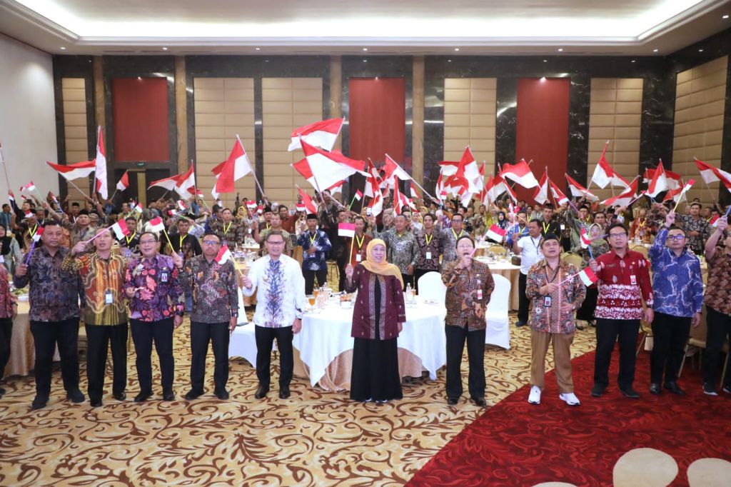 Peningkatan SDM Kades, Gubernur Khofifah: Desa jadi Kekuatan Ketahanan Nasional