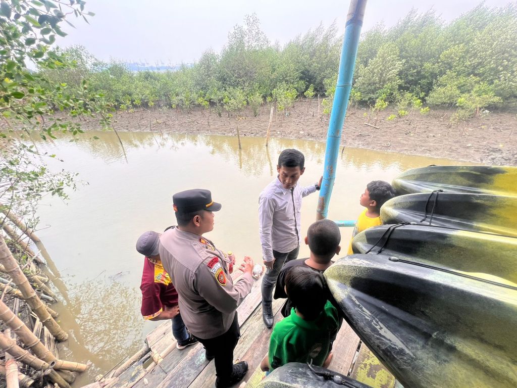 Misteri Tulisan Nama Orang Pada Kain Pembungkus Potongan Payudara di Surabaya