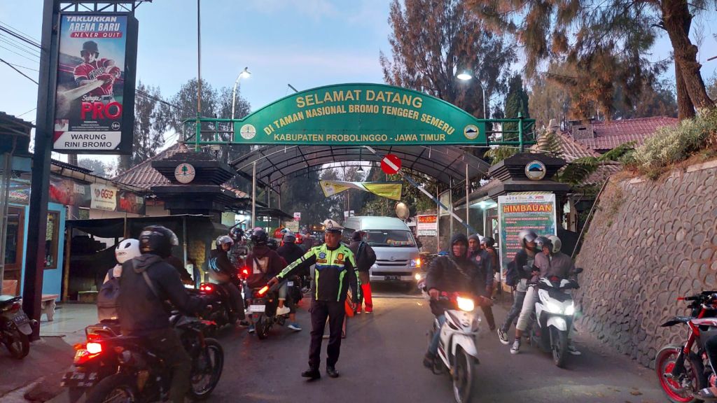 Cegah Kemacetan Menuju Gunung Bromo, Ini Langkah Polisi di Probolinggo