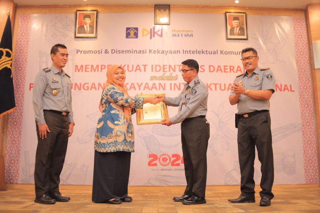 Memperkuat Identitas Daerah Melalui Pelindungan Kekayaan Intelektual Komunal