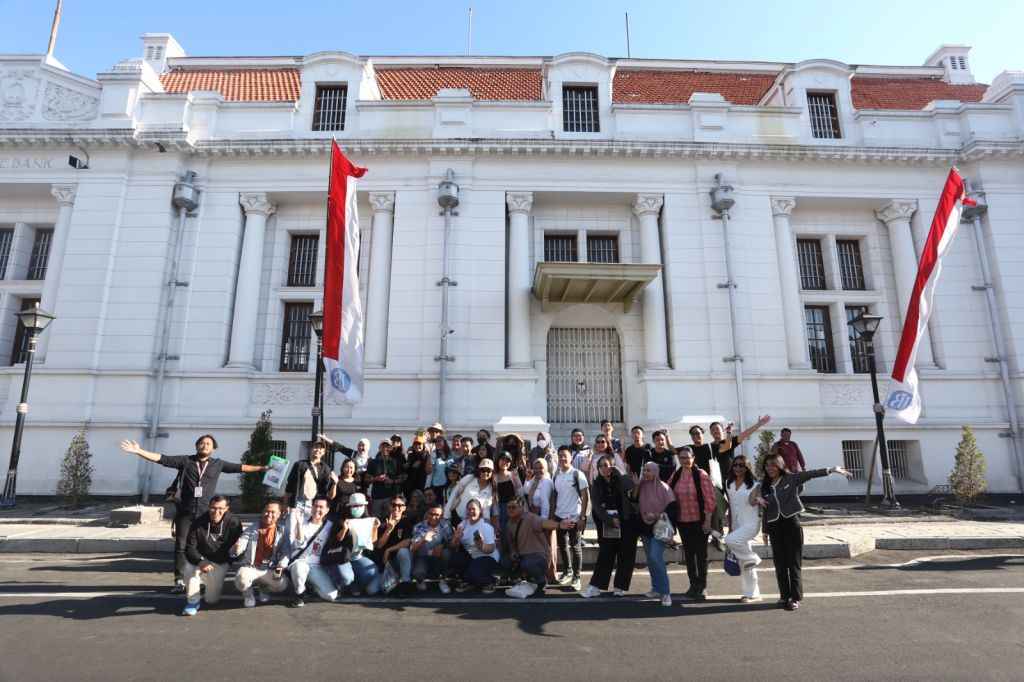 H3 Gandeng PFI Gelar Pelatihan Photography di Kawasan Kota Lama Surabaya