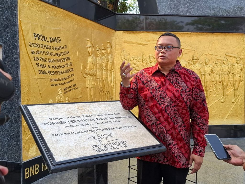 Mengenal Komunitas Begandring Surabaia, Pegiat Sejarah di Hari Juang Polri