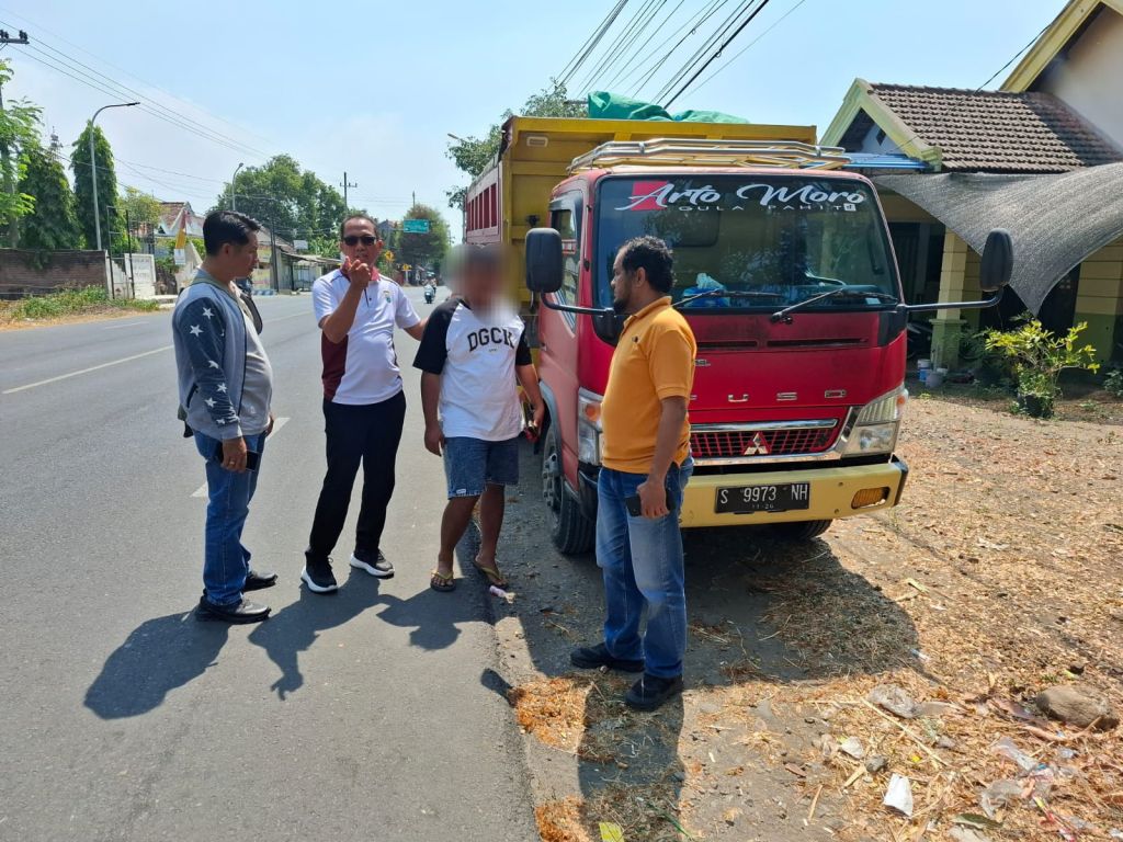 Sempat Kabur, Polisi Amankan Truk yang Tabrak Motor Hingga Ibu dan Anak Tewas