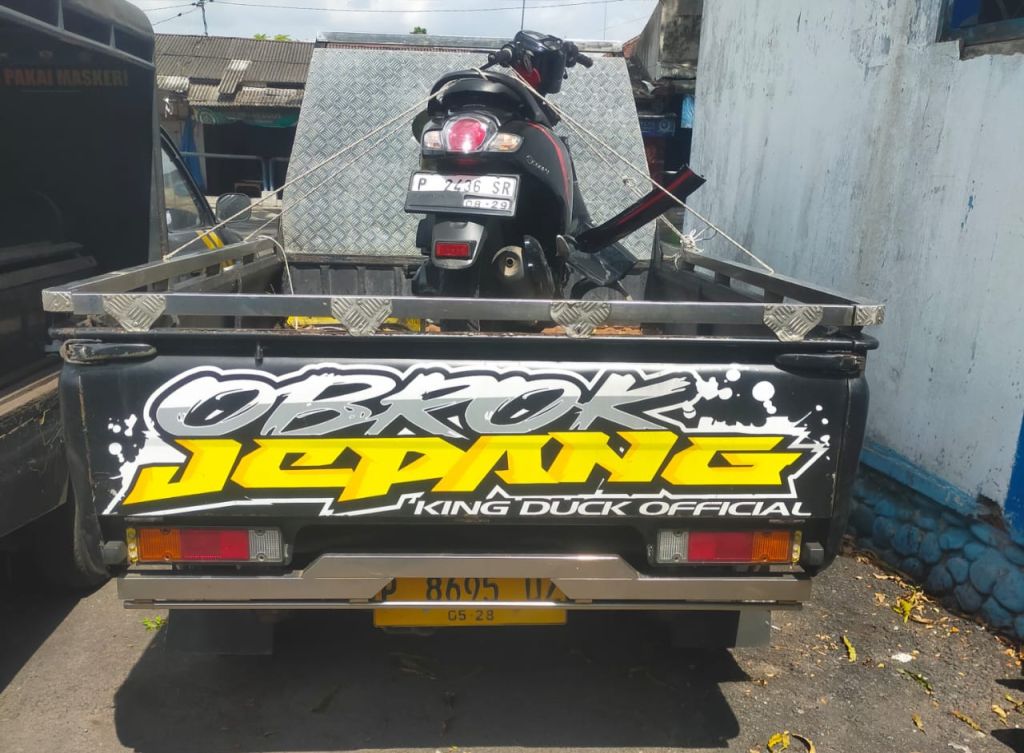 Pikap Tabrak Scoopy Banyuwangi, 1 Terluka