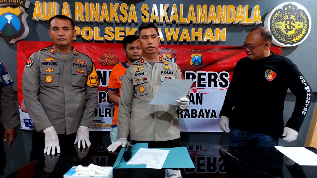 Bandit Jalanan Perampas Kalung Tumbang Lawan Emak-emak di Surabaya