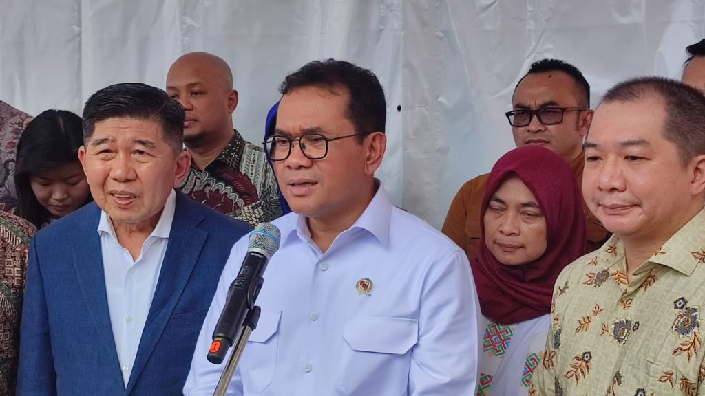 Mendag Lepas Ekspor Kerupuk dan Sambel Udang Khas Sidoarjo ke Amerika dan Eropa