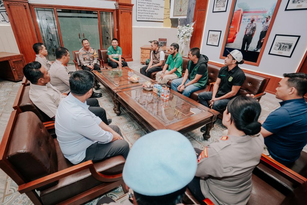 Persebaya Kontra Arema Berjalan Aman, Kinerja Polrestabes Surabaya Diapresiasi