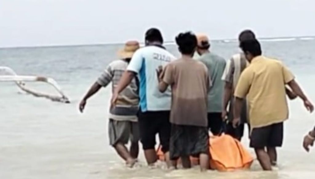 Satu Penumpang Karamnya Kapal Layar Motor yang Hilang Ditemukan Meninggal di Pulau Raas