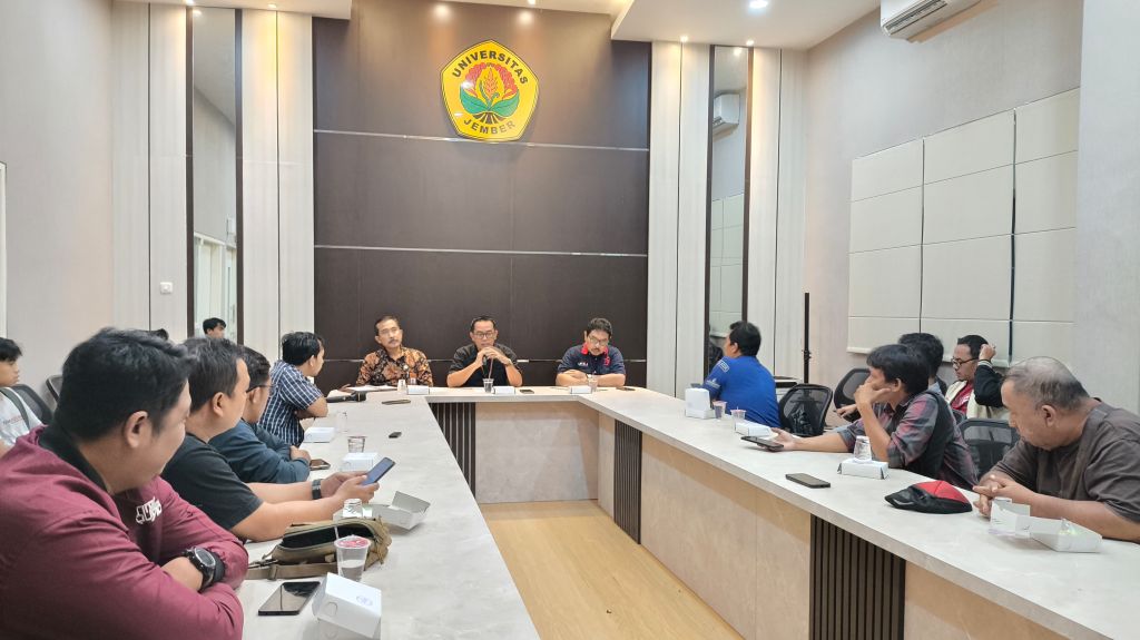 Mahasiswa Bunuh Diri dari Lantai 8 di UNEJ, Korban Dikenal Tertutup