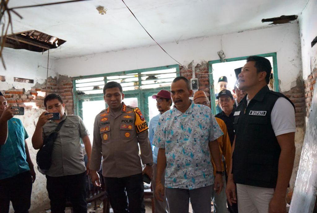 Plt Bupati Sidoarjo Sidak RTLH Milik Amiruddin