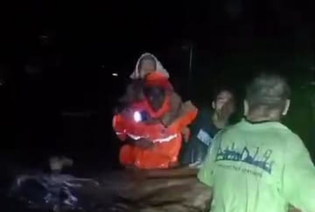 Ribuan Rumah Warga Situbondo Terendam Banjir Mencapai 2 Meter