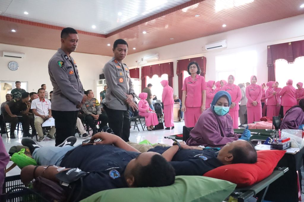 Polres Mojokerto Kota Gelar Donor Darah, Wujud Kepedulian di Hari Bhayangkara Ke-79