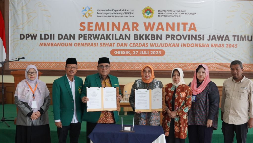 Wujudkan Indonesia Emas 2045, LDII Jatim dan Kemendukbangga/BKKBN Teken PKS
