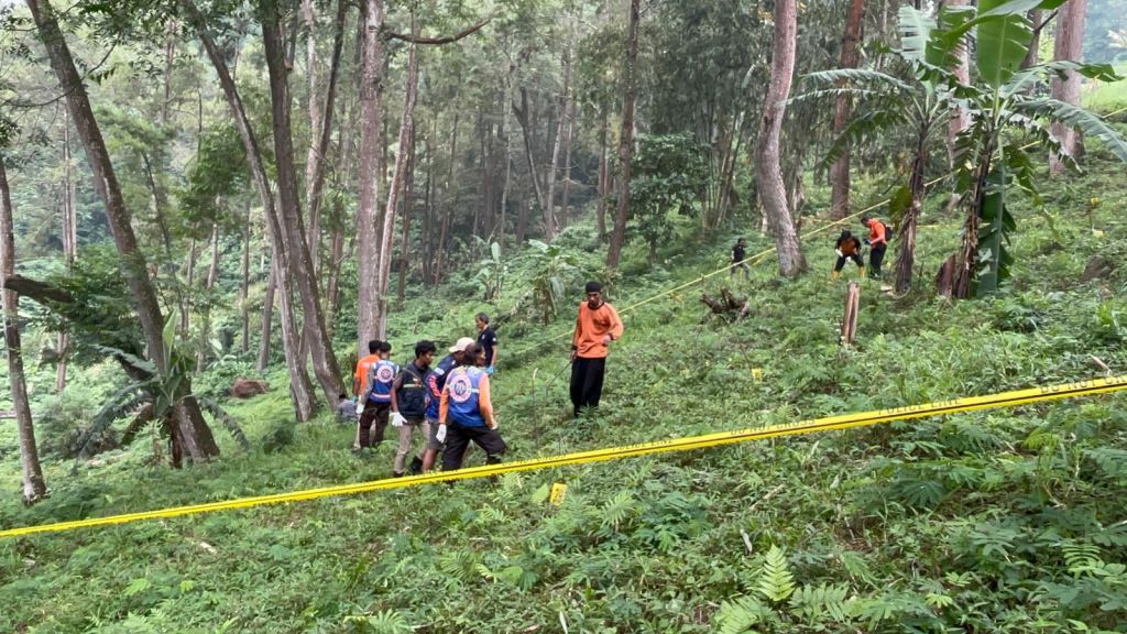 Ceceran Organ Tubuh Manusia di Pacet Mojokerto, Terbaru Telapak Tangan