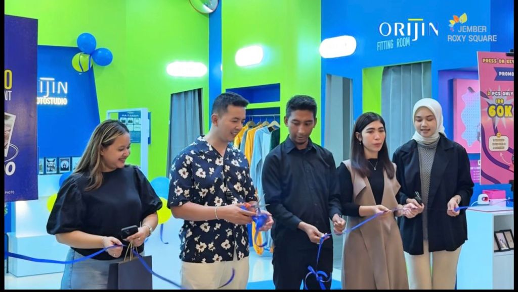 Orijin Self Photo Buka di Roxy Ajak Warga Jember Berekspresi