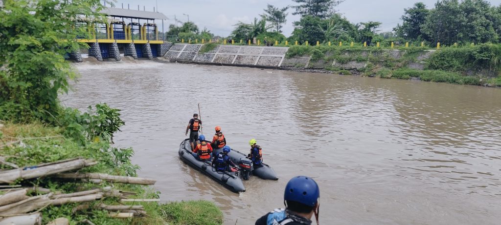 Warga Mojokerto Tenggelam di Sungai Sadar, Korban Ditemukan Meninggal Dunia