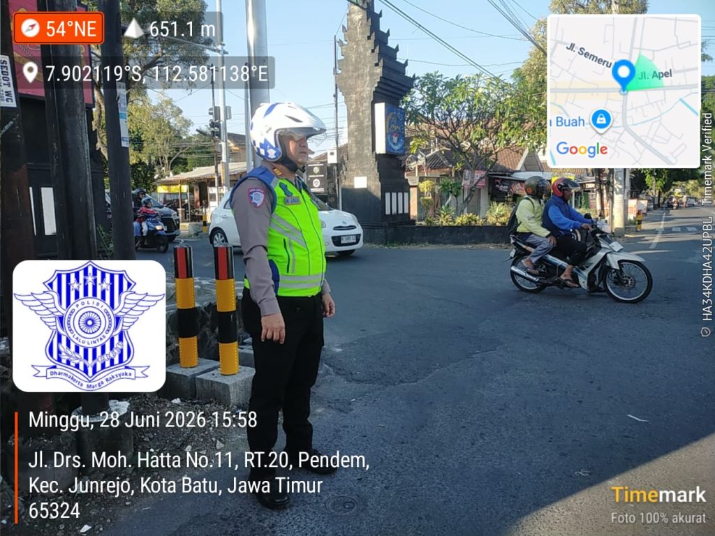 Libur panjang Kota Batu ramai kendaraan Polres Batu siaga kan anggota