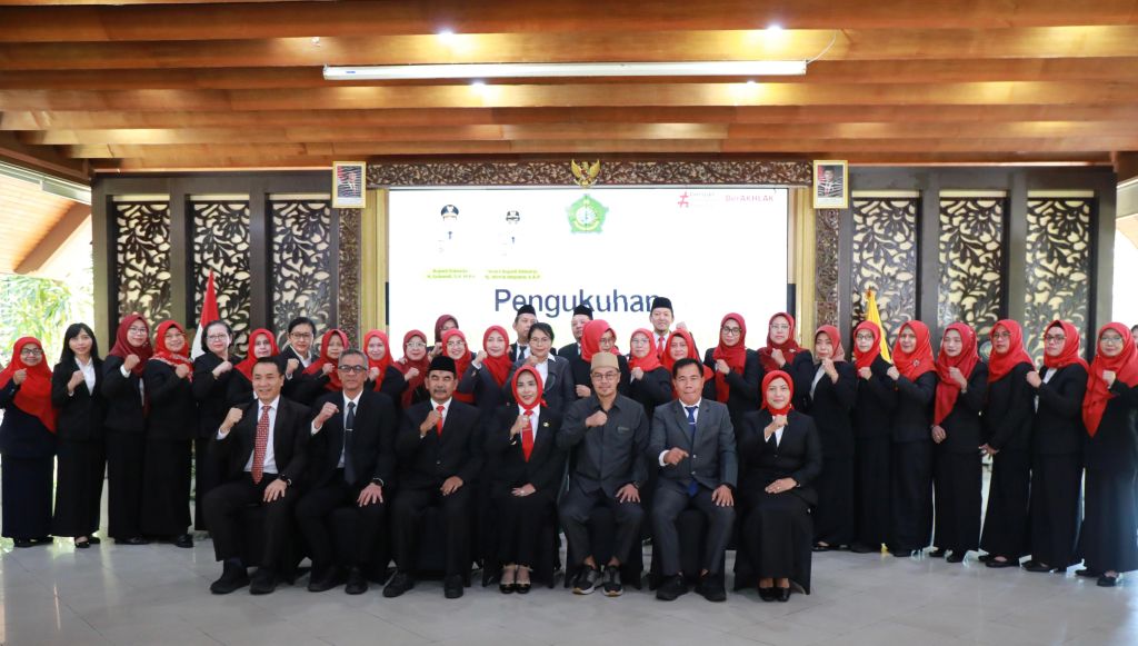 Wabup Sidoarjo Kukuhkan 29 Kepala Puskesmas, Tekankan Pelayanan Humanis dan Perangi HIV/AIDS