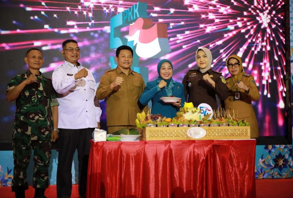 Peringati HKG PKK ke-54, Ketua TP. PKK Sidoarjo Ajak Perkuat 10 Program Pokok PKK Wujudkan Indonesia Emas 2045