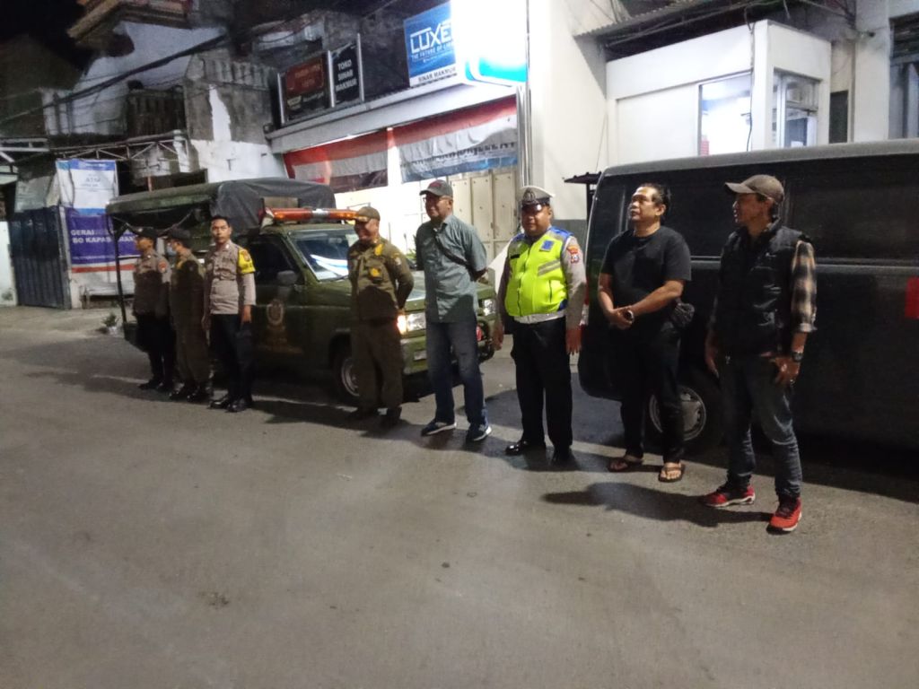 Polsek Semampir Tingkatkan Patroli Malam Antisipasi Gangguan Kamtibmas Wilayah