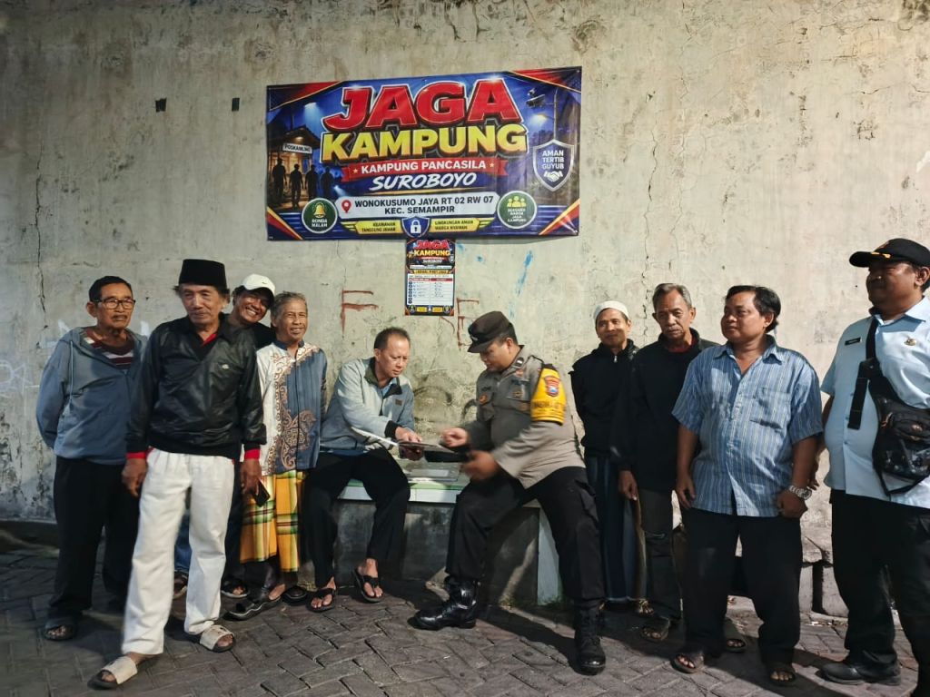 Bhabinkamtibmas Pegirian Cek Poskamling, Perkuat Antisipasi Kriminalitas dan Gangster
