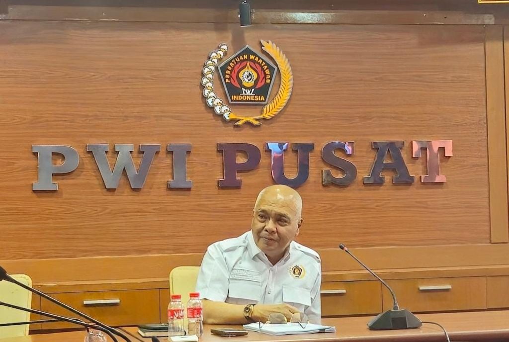 PWI Pusat Minta Hotman Paris Minta Maaf ke Wartawan, Tegaskan Martabat Pers Harus Dihormati