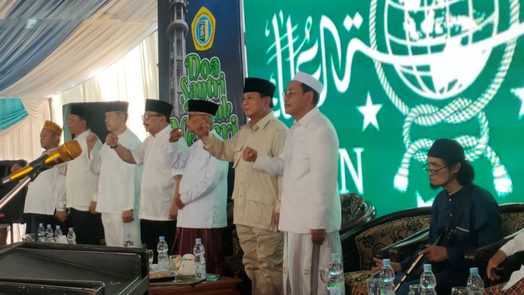 Prabowo Subianto Dinobatkan Sebagai Sahabat Santri Indonesia