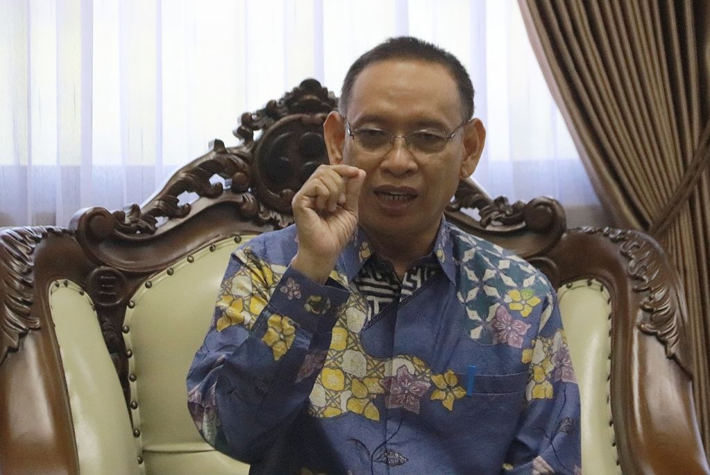 Berantas Joki Tugas, Rektor UNAIR Wajibkan Skripsi Dipublikasikan di Berbagai Media