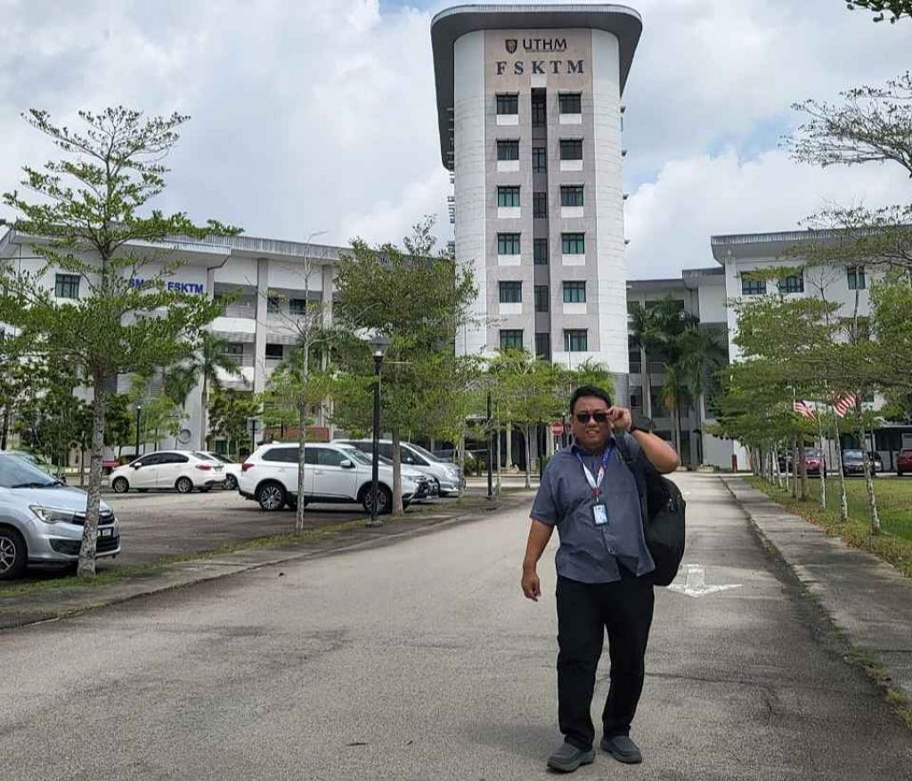 Pakar IT Untag Surabaya : Pentingnya Etika dan Kepatuhan Hukum dalam Teknologi Siber