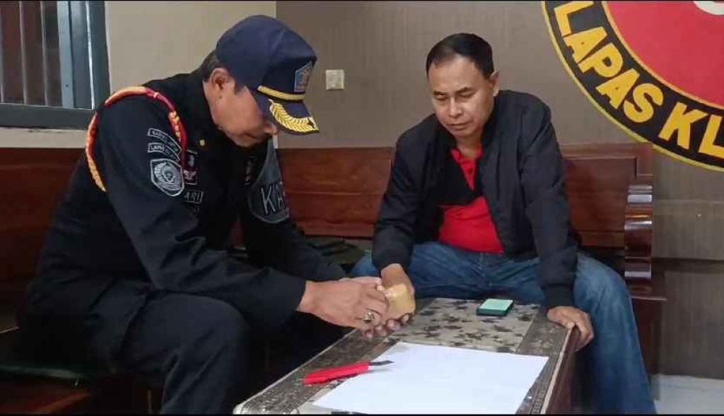 Petugas Lapas Malang Gagalkan Penyelundupan Paket Ganja Modus Lempar