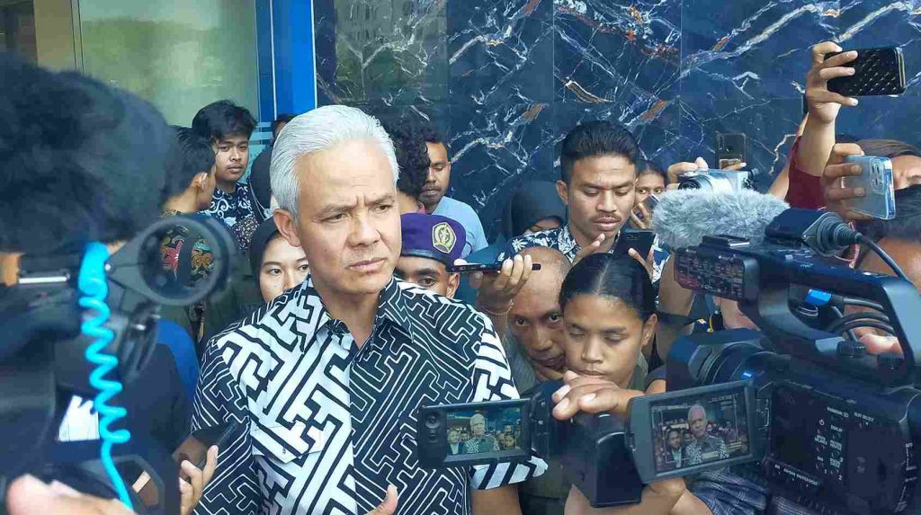 Hadiri Dialog Kebangsaan BEM Nusantara Jatim, Ini Pesan Ganjar Pranowo ke Mahasiswa