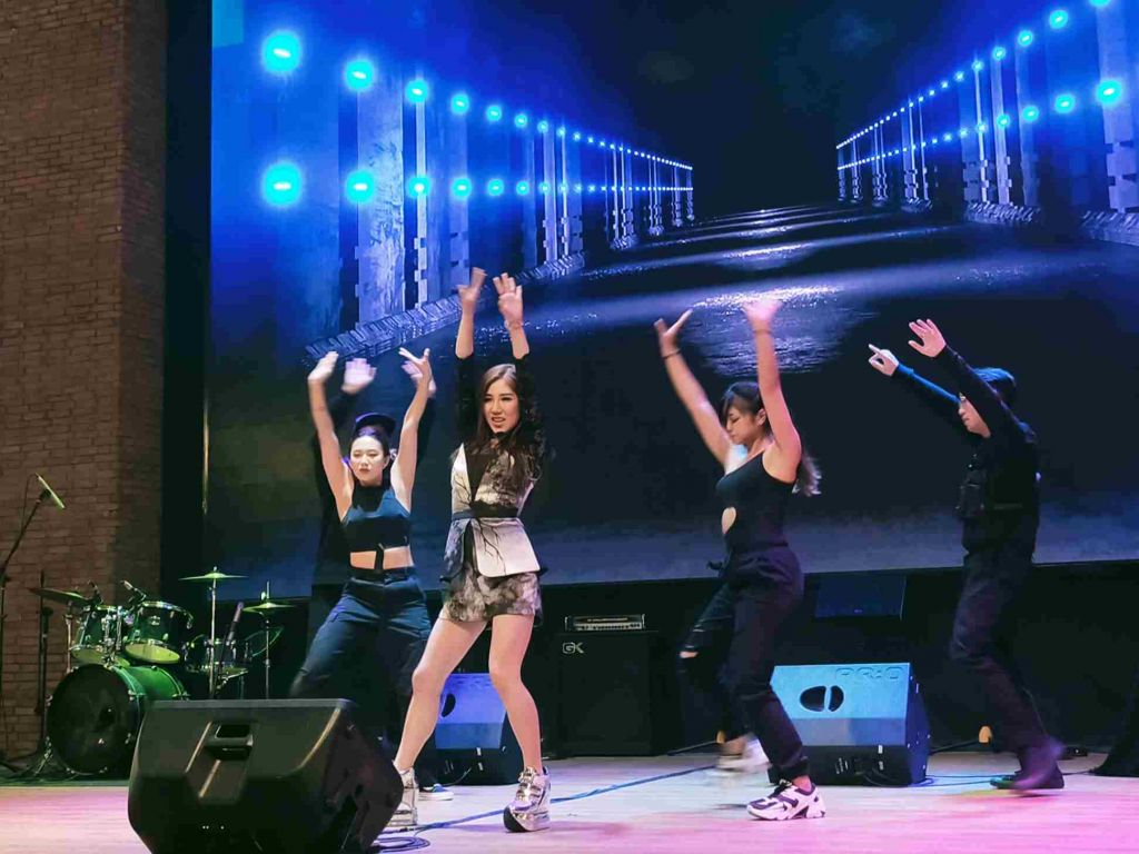 Lagu Get Down Single Perdana Bergenre EDM Karya Flo Sampaikan Pesan Energik