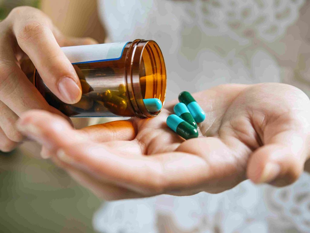Konsumsi Obat Sembarangan Beresiko Sakit, Ini Tips Memilih Obat dari BPOM