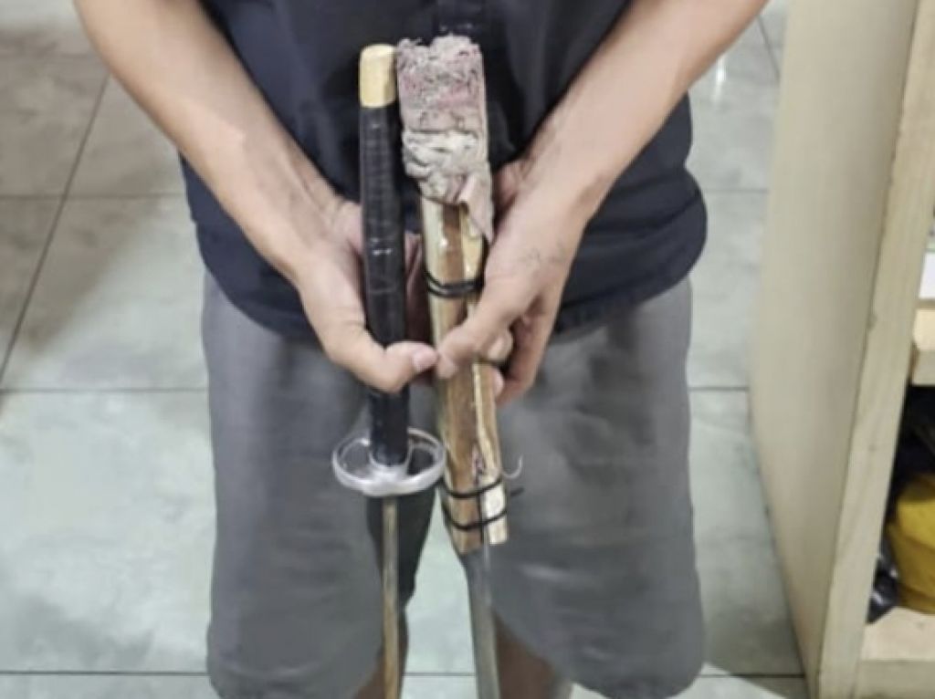 Polisi Amankan 1 Anggota Gangster di Surabaya Barat