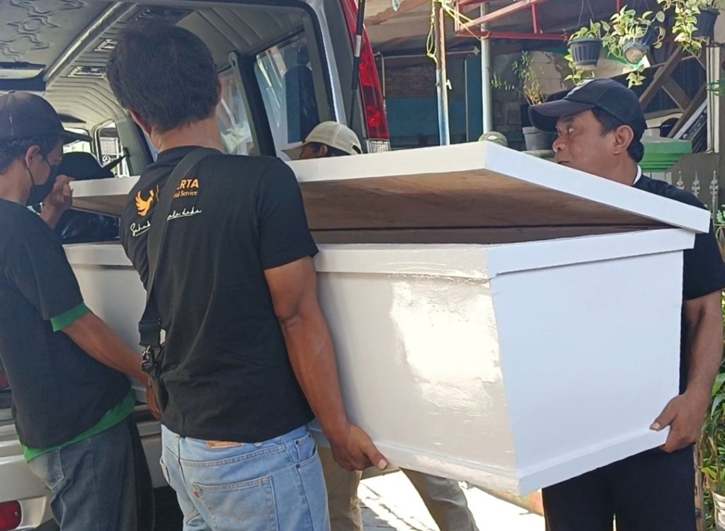 Cerita Keluarga Korban Tewas dalam Kecelakaan Kereta Api Tabrak Elf di Lumajang