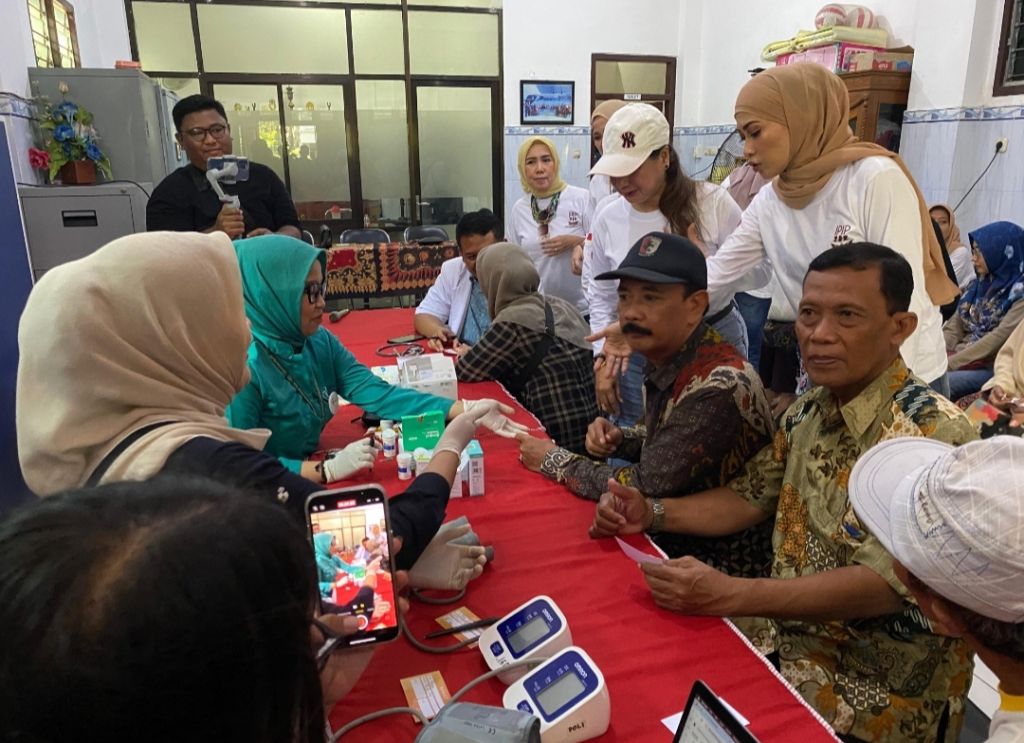 IPIP Gandeng Bunda Morula Beri Pengobatan Gratis untuk Warga Jojoran Surabaya