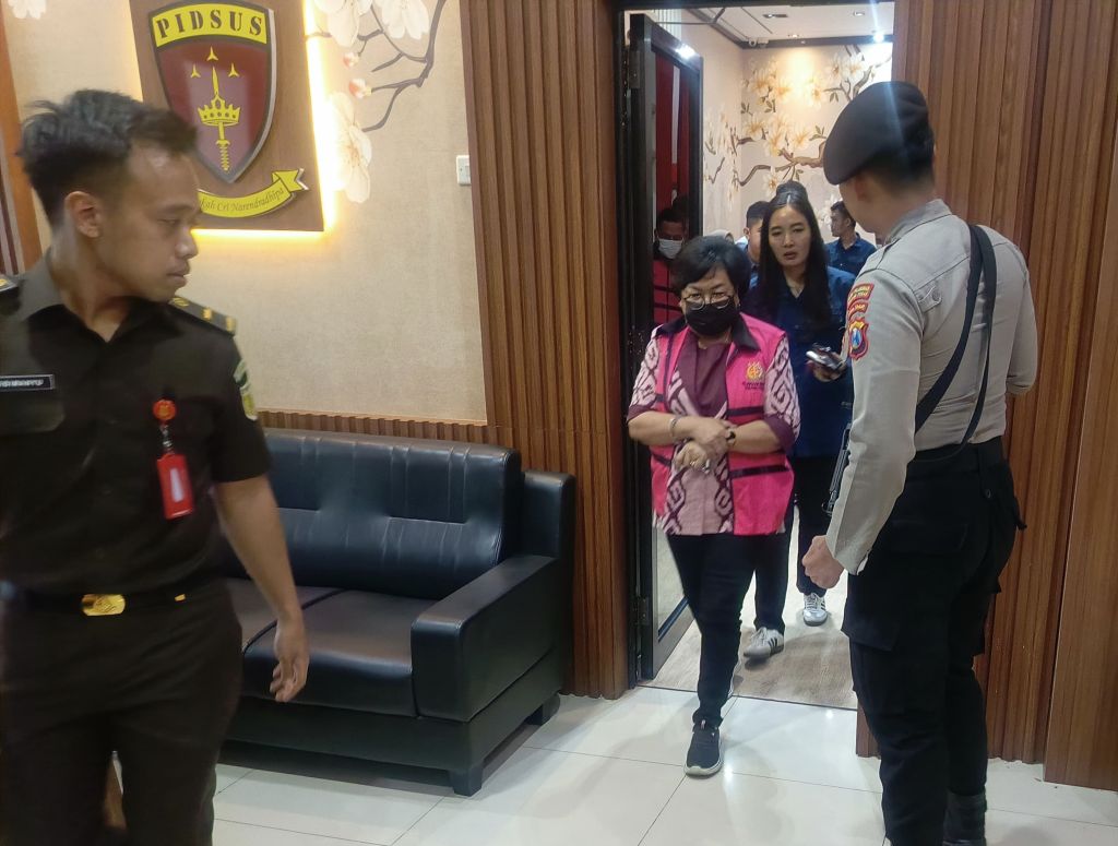 Kepala PT Perindo Unit Surabaya dan Direktur PT SRBLI Tersangka Korupsi Rp3 Miliar
