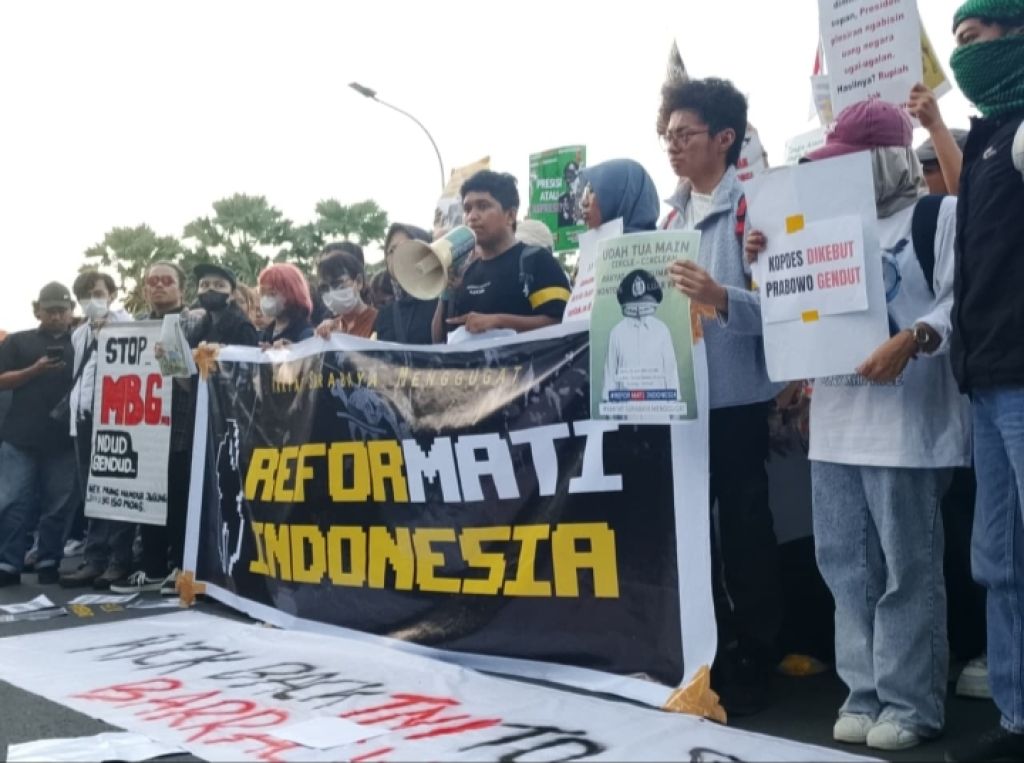 Rakyat Surabaya Menggugat Desak Prabowo-Gibran Mundur