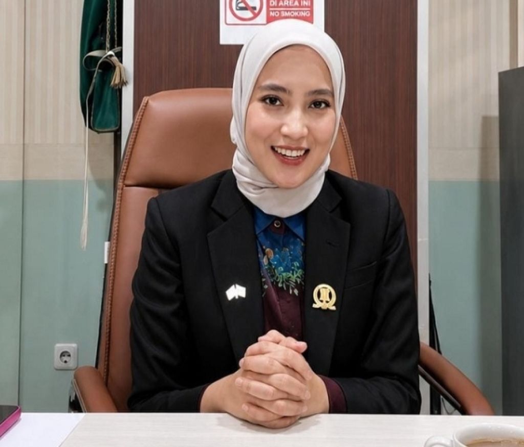 Ais Shafiyah Desak Soewandhie Benahi Pelayanan Farmasi Segera Sekarang