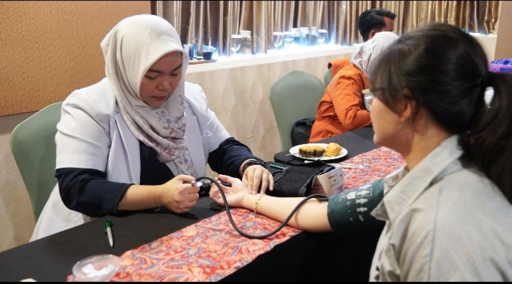 The Alana Surabaya Rayakan Anniversary Dengan Donor Darah Kemanusiaan