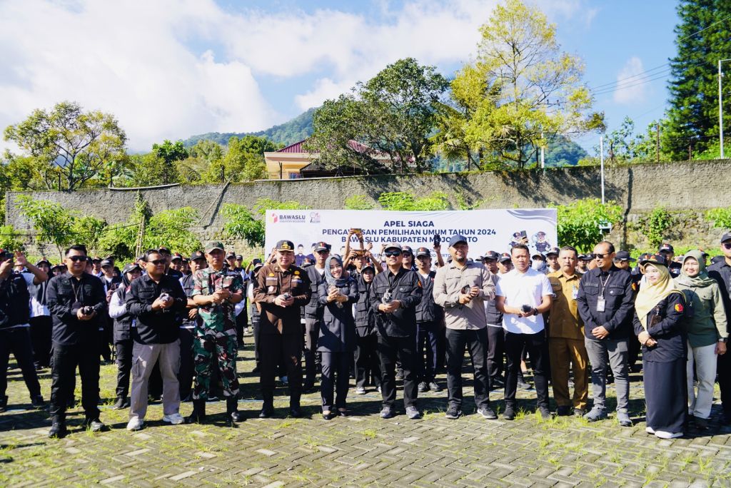 Jelang Pemilu 2024, Bupati Mojokerto Harap Panwaslu Bekerja Profesional