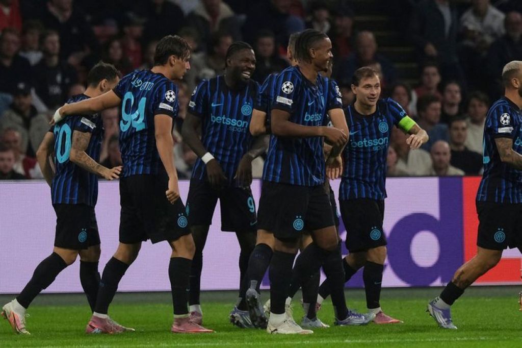 Doppietta Marcus Thuram Antar Inter Milan Bungkam Ajax di Amsterdam