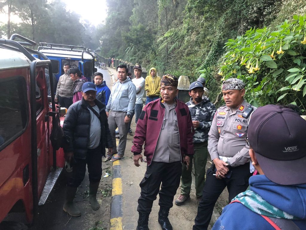 Jeep Wisatawan Terjun ke Jurang di Bromo, Polisi Ingatkan Pemilik dan Pengemudi