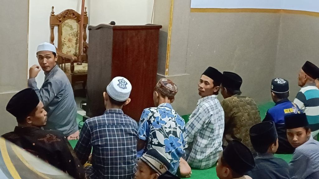 Jemaah Aboge Probolinggo Baru Puasa Hari ini