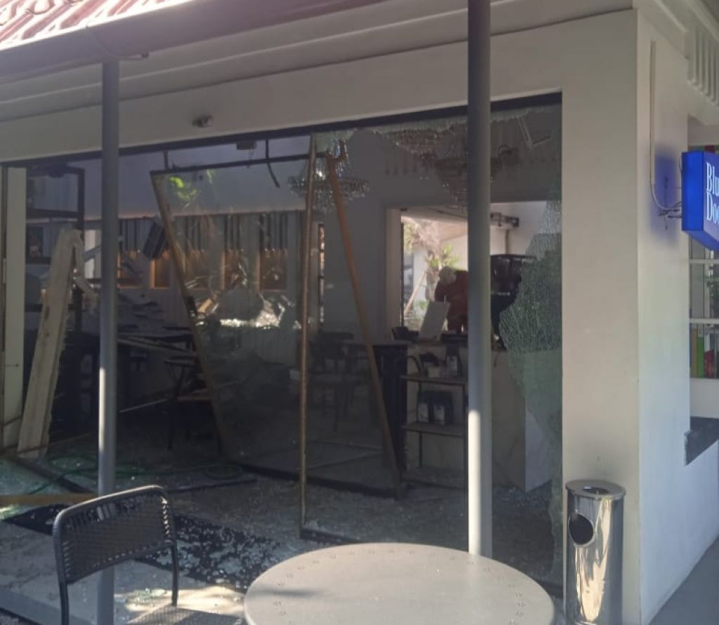 Akibat Ledakan Elpiji, Kafe Blue Doors di Surabaya Hancur