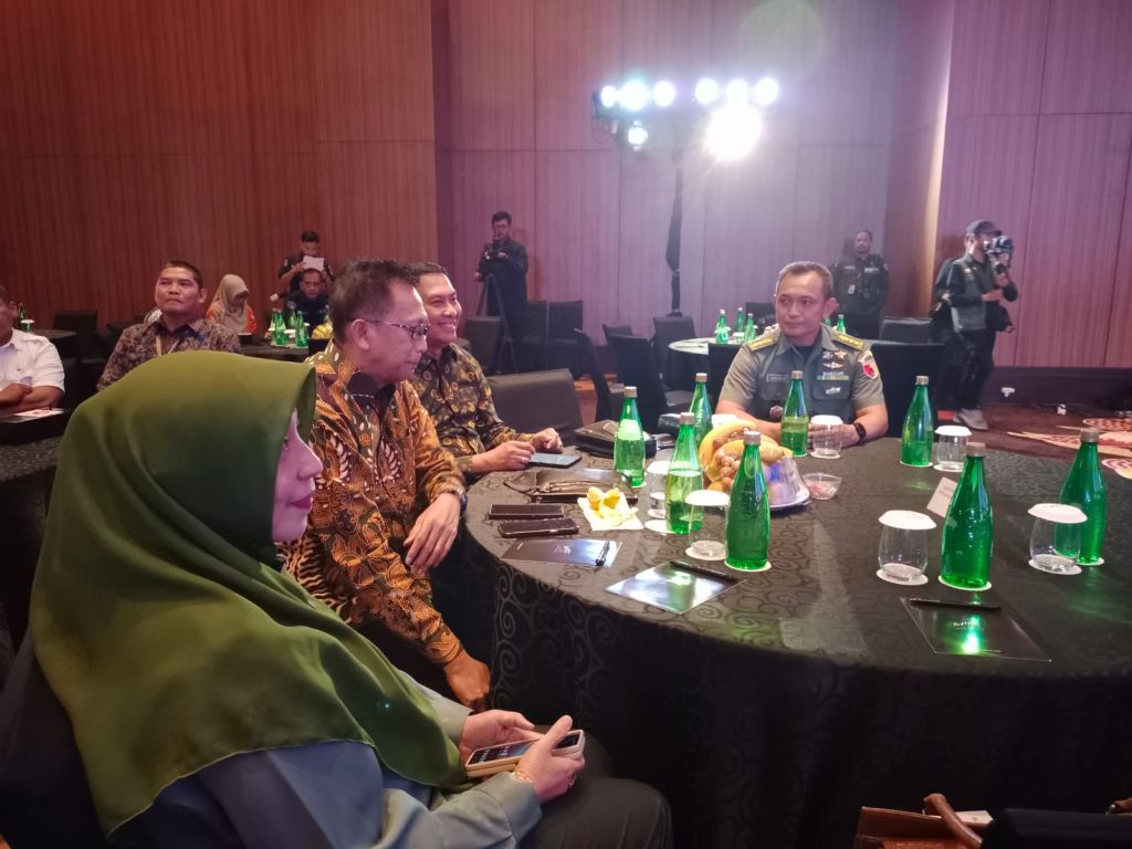 Kapendam V/Brawijaya Apresiasi Penyerahan Penghargaan pada Kelompok Tani di Jatim