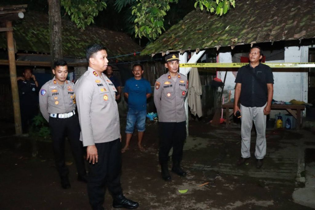 Kronologi Penemuan Mayat Keluarga Guru Korban Pembunuhan di Kediri