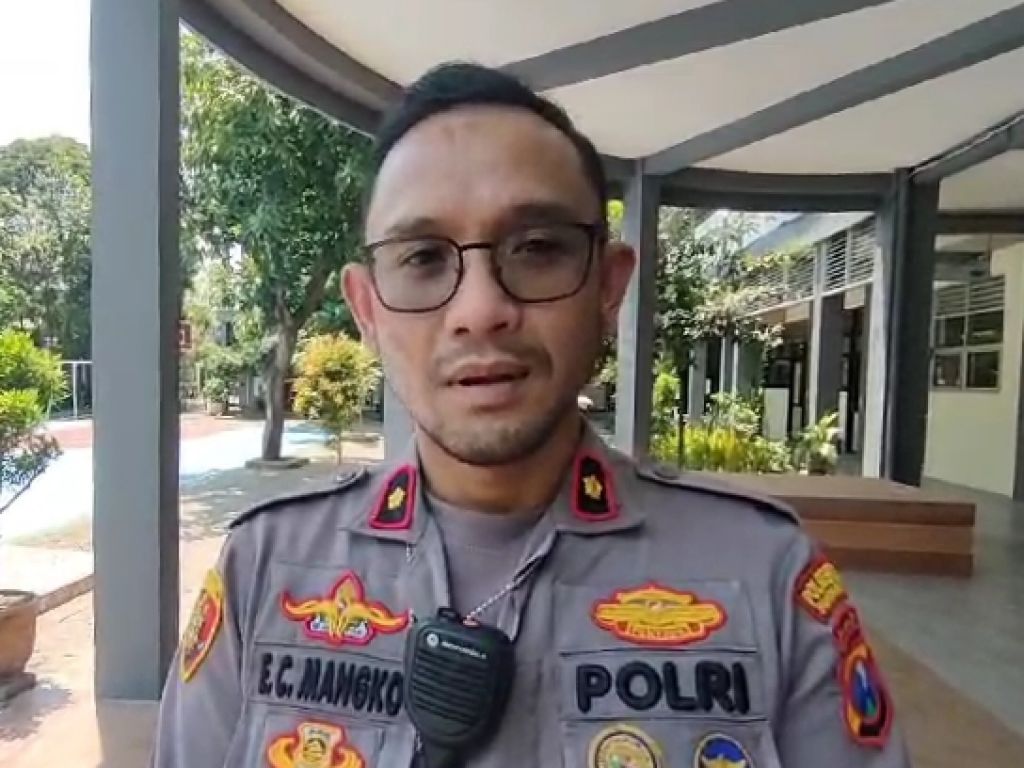 Karyawati Minimarket Melahirkan Saat Bekerja, Belum Terikat Perkawinan Sah