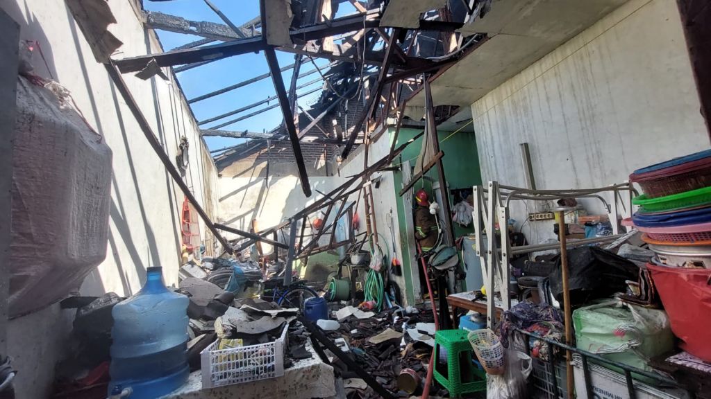 Korsleting, Dua Rumah di Kota Probolinggo Terbakar